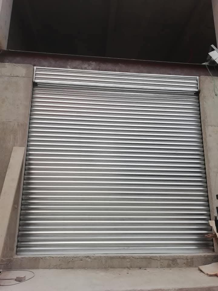 Cortinas comerciales en Los Cabos