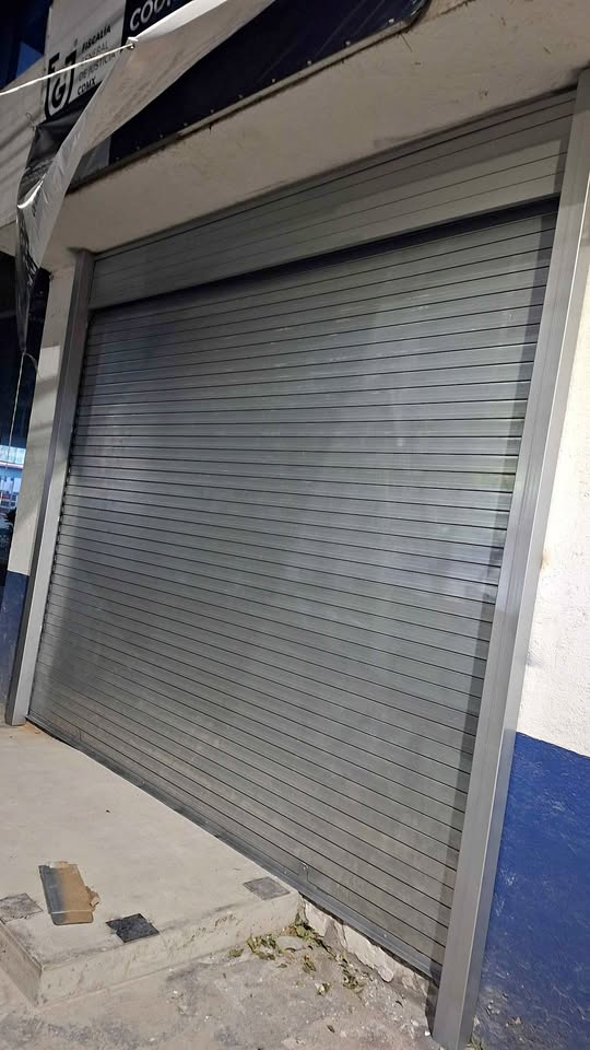 Cortinas enrollables de acero en Los cabos